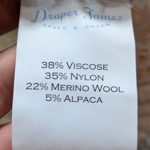 Draper James Grace & Charm off white cable knit poncho sweater XS/S - Picture 8 of 8